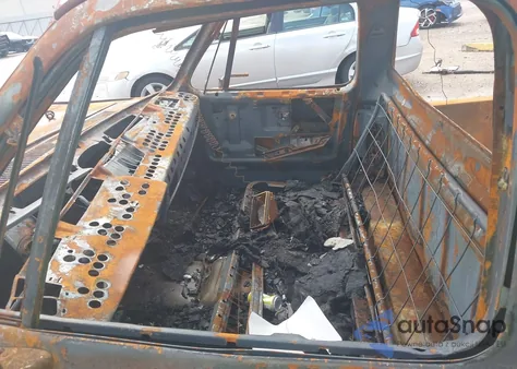 1982 Chevrolet C10 from USA, damaged, VIN 2GCEC14H7C1121460